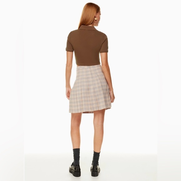 Aritzia Sunday Best Audio Top Cropped Polo Medium Cognac Brown Short Sleeve - Picture 5 of 13